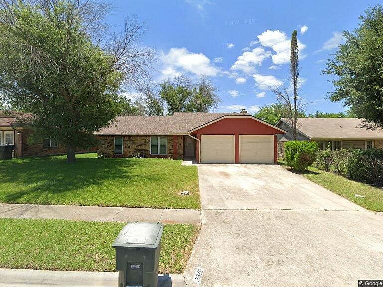1st image of 3319 Johnson Dr
