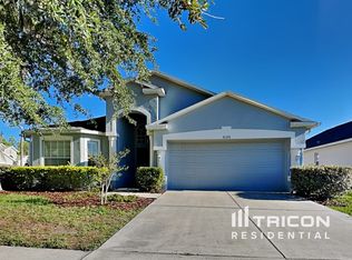 31333 Heatherstone Dr, Wesley Chapel, FL 33543