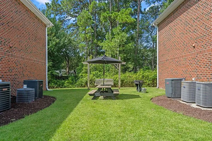 3695 Claypond Rd #D — Photo 23