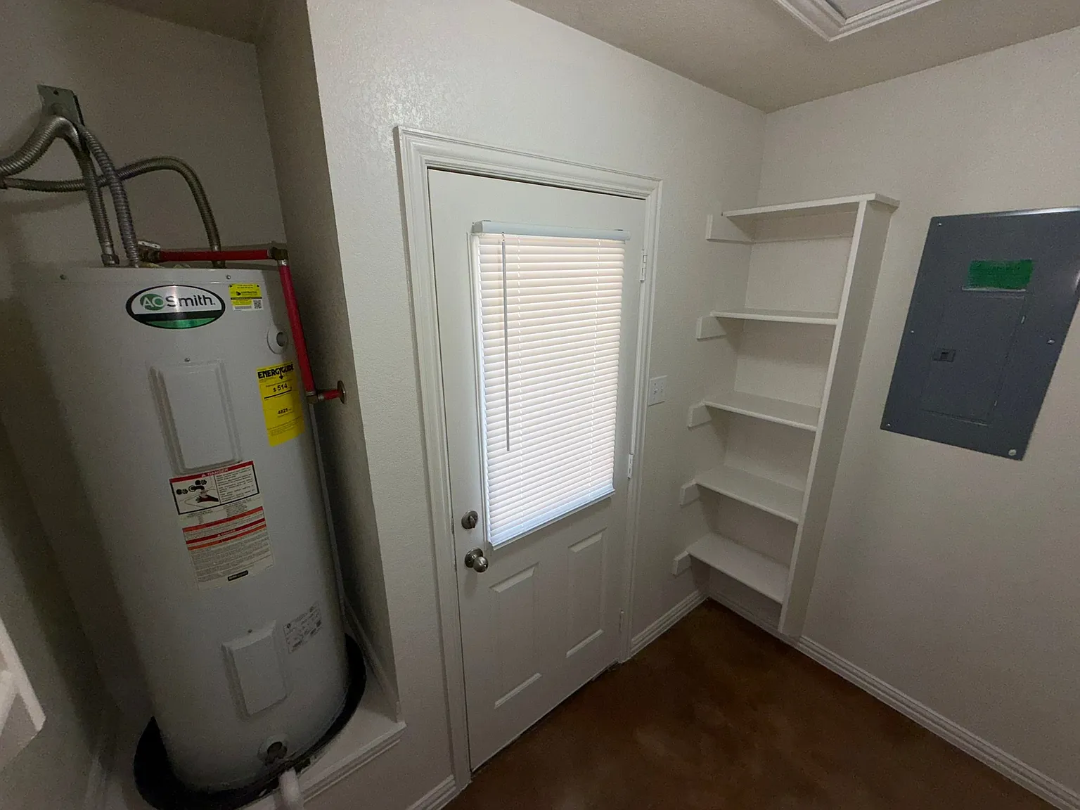 425 East Zenith Avenue — Photo 4