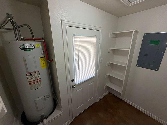 4th image of 425 E Zenith Ave #B