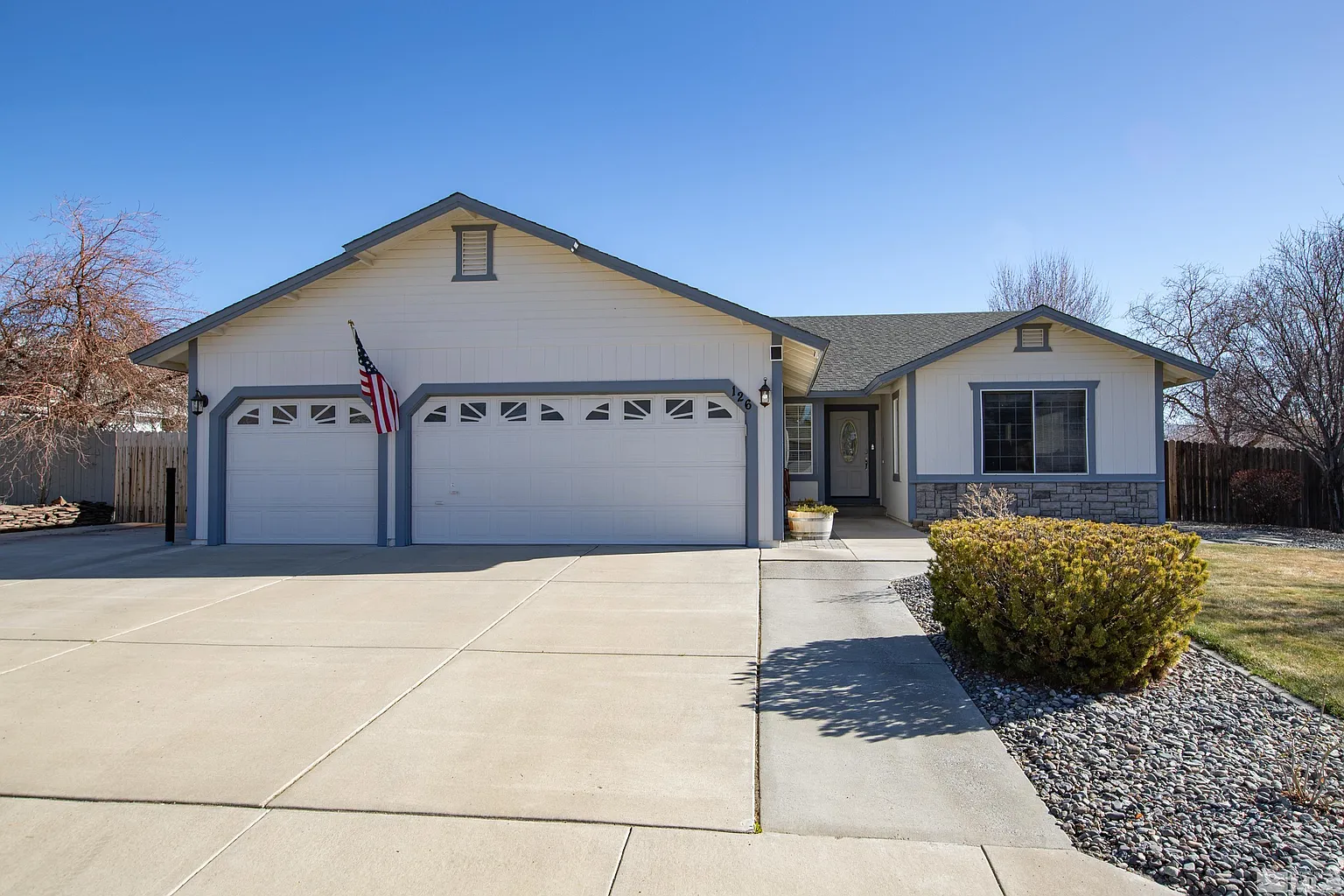126 Catrina Ct photo 1
