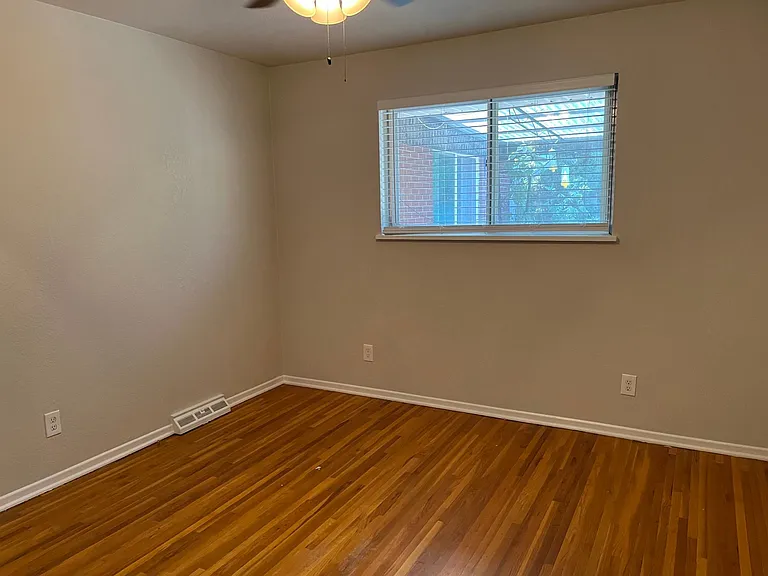 5647 S Fox St #C — Photo 11