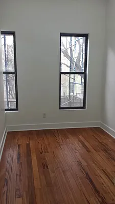 Sold by Voro, LLC | media 21