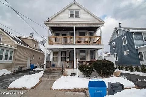 2nd image of 121 Benson St #2