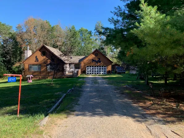 10747 Duprey Dr, Roscommon, MI 48653