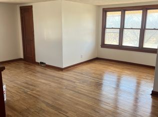 214 S Saint John Ave #5, Lyons, KS 67554