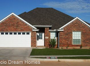 104 Wheat Ridge Ave, Geronimo, OK 73543