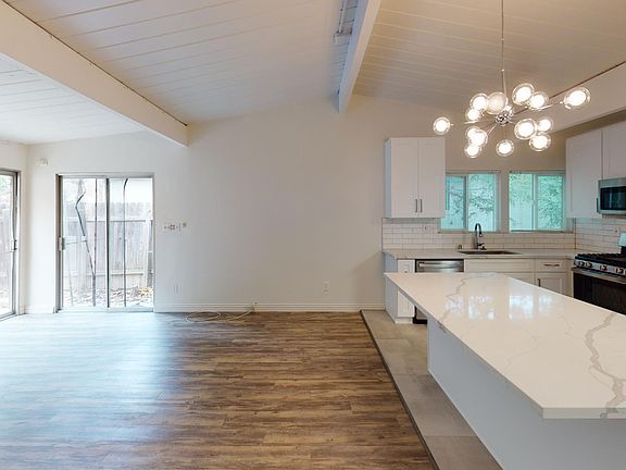 2nd image of 5484 Baja Dr