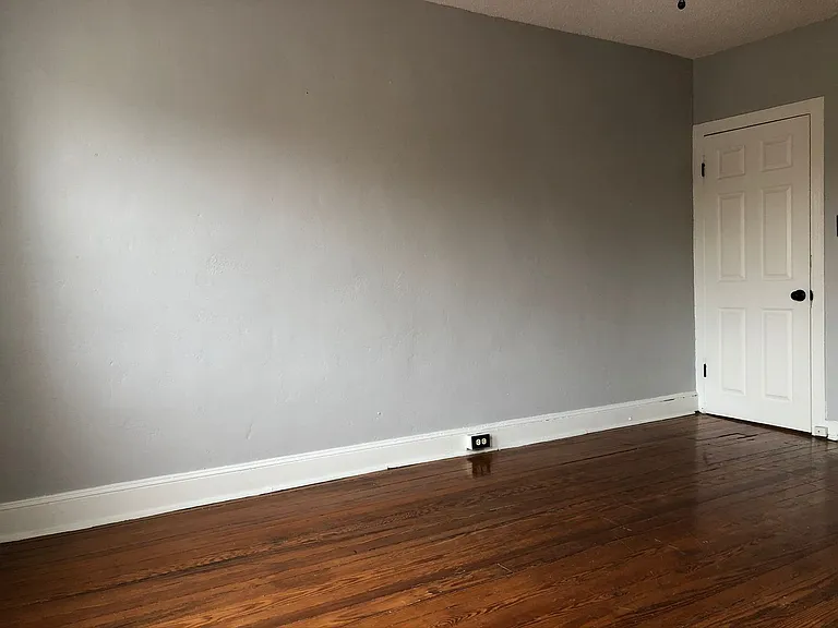 3242 Barclay St — Photo 21