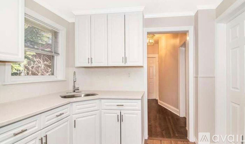 1st image of 187 Stone Ave Floor 1