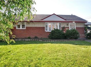 5262 McAnnulty Rd, Pittsburgh, PA 15236