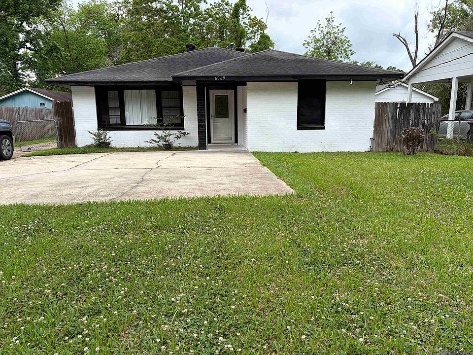 1st image of 6069 Beechwood Dr