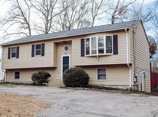 267 Tiogue Ave, Coventry, RI 02816