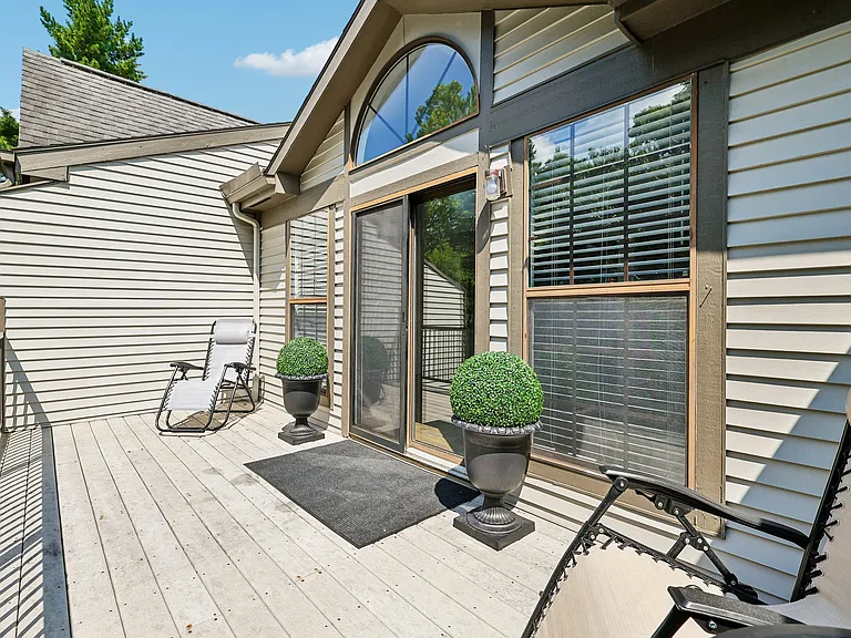 1608 Shady Cove Ln — Photo 51