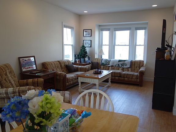 Family room connected to kitchen