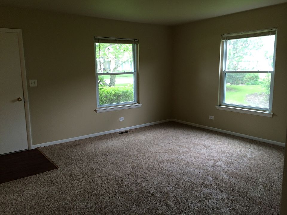2nd image of 767 Moore Dr #767