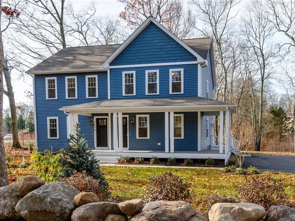 1810 Kingstown Rd, South Kingstown, RI 02879