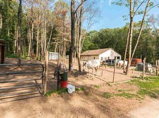 4949 Slayton Rd, Jackson, MI 49201