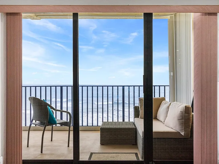 7420 S Ocean Dr #C611 — Photo 3