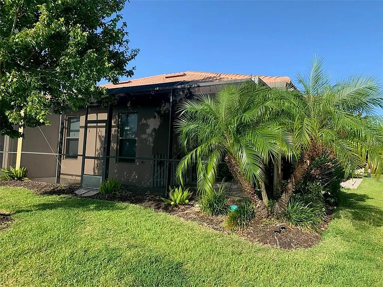 5409 Sunset Falls Dr — Photo 3