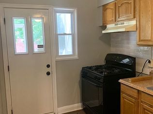 1105 Lyndhurst St, Baltimore, MD 21229