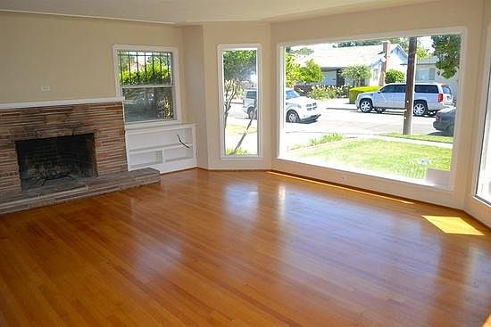 2nd image of 751 N 16th St