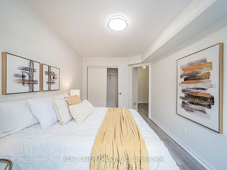 12 Saint Moritz Way #17 — Photo 20