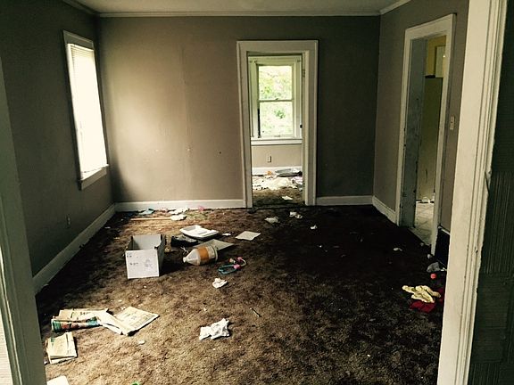 2nd image of 5712 Olive St