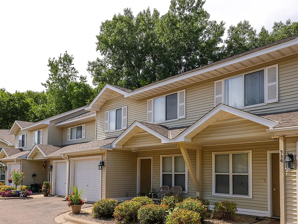 East Creek Carriage Homes