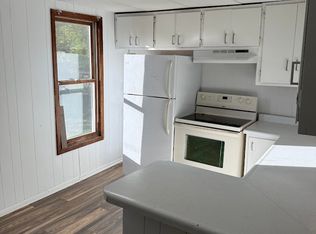 1319 8th St E, Menomonie, WI 54751