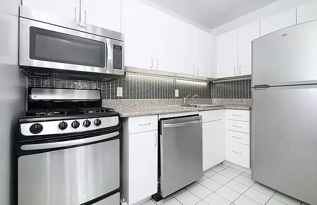 Rented by REAL New York | media 4