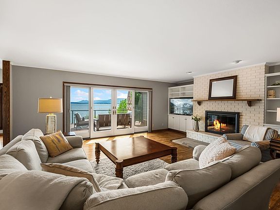4th image of 540 Ponder Point Dr