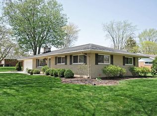 1437 Surrey Rd, Troy, OH 45373