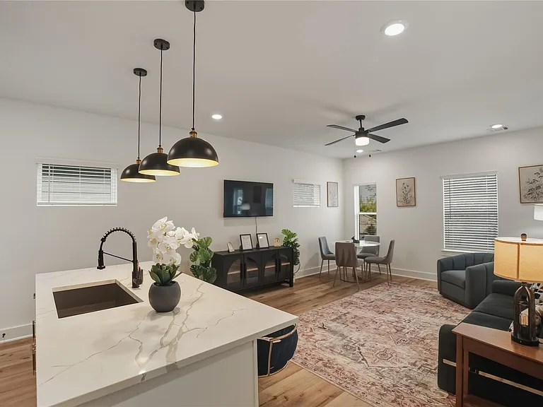8017 Cora St #B — Photo 5