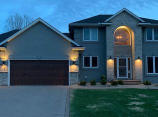 20755 Hurley Ave, Lakeville, MN 55044