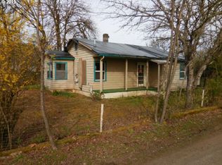 80014 Horn Ln, Cottage Grove, OR 97424