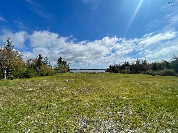5th image of 1771 Port Latour Rd