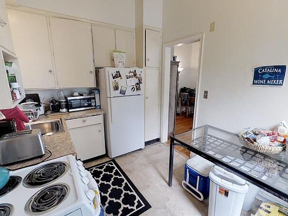2nd image of 1003 Packard St APT B