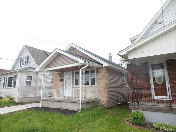3rd image of 2939 North Ave