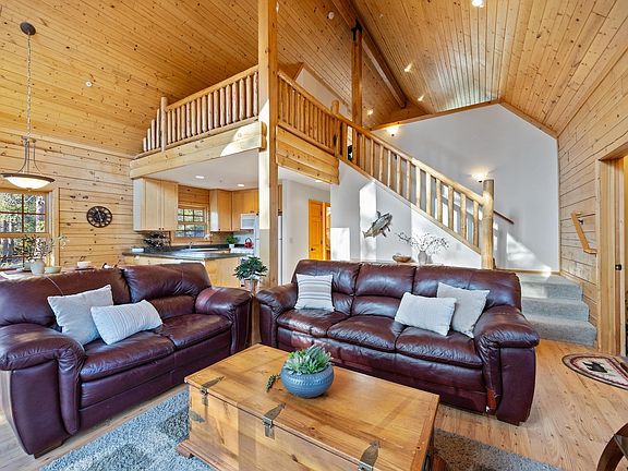 4th image of 52775 Towle Mountain Dr