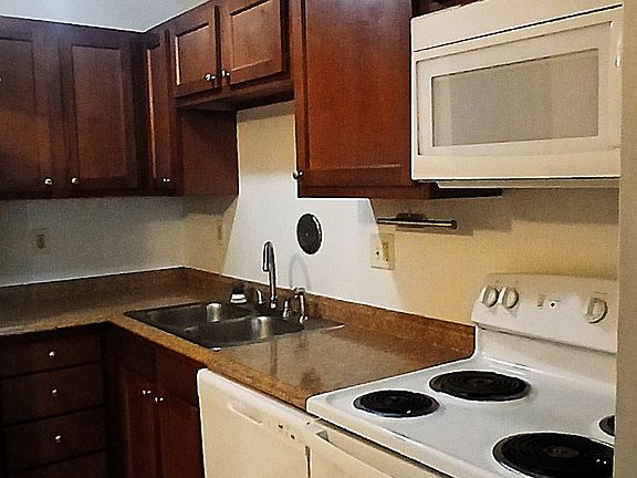 2nd image of 13187 Butler Oak Dr APT 1