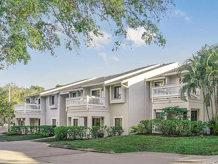 Lakeshore At Altamonte Springs — Photo 40
