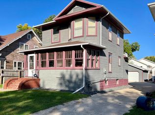 612 N 8th St, Estherville, IA 51334