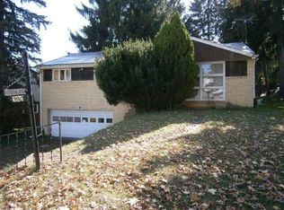 3910 Evergreen Dr, Monroeville, PA