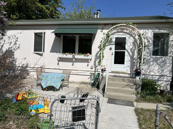 137 Oak St, Elko, NV 89801