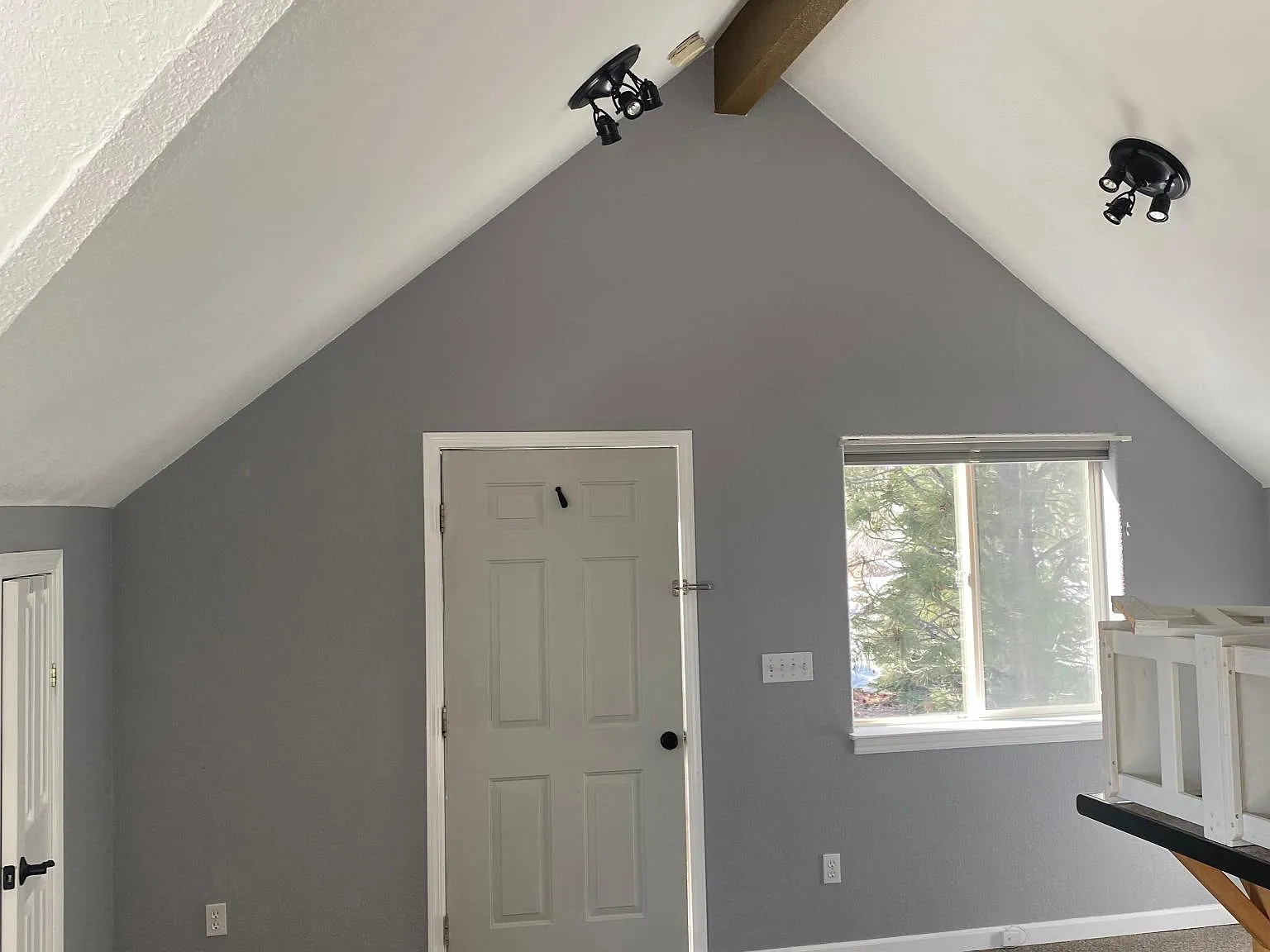 208 Sierra Shadows Ln — Photo 2