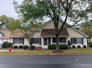 262 Black Walnut Dr, Westerville, OH 43082