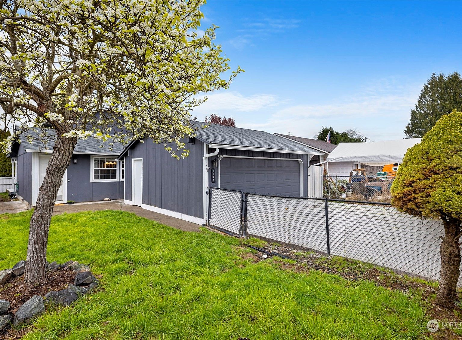 8629 14th Street NE, Lake Stevens, WA 98258 | Zillow