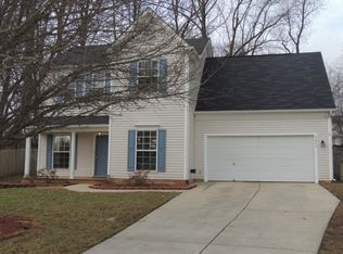 5417 Scarlet Sage Dr, Charlotte, NC 28215